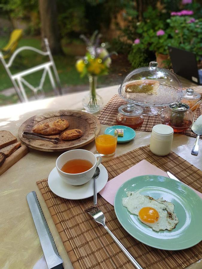 Bed And Breakfast Jardin De Marie 엑상프로방스 외부 사진