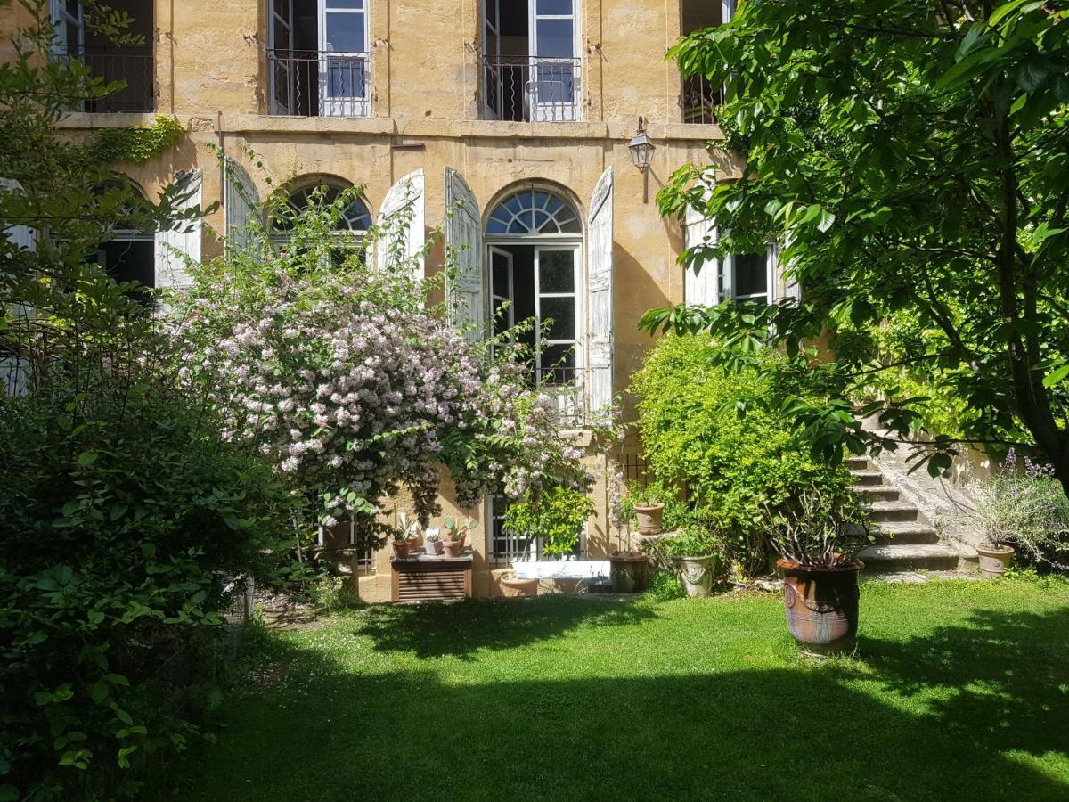 Bed And Breakfast Jardin De Marie 엑상프로방스 외부 사진